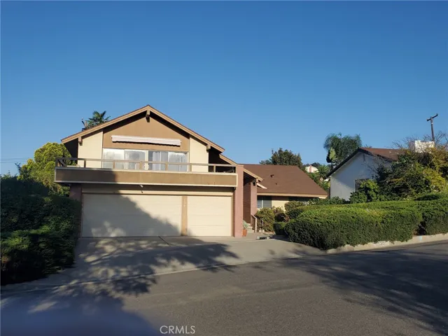 1530 Coachwood, La Habra, California 90631