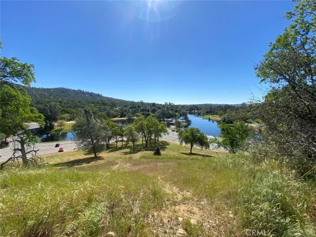 17 Titan, Coarsegold, California 93614
