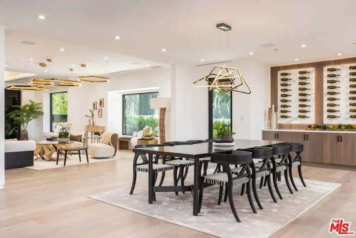 499 Halvern Drive, Los Angeles, California 90049