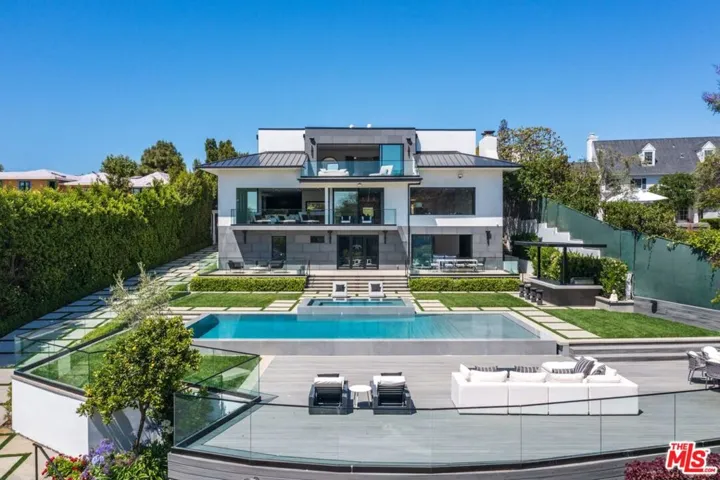 499 Halvern Drive, Los Angeles, California 90049