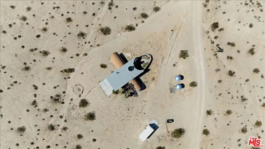 2373 Arizona Road, Joshua Tree, California 92252