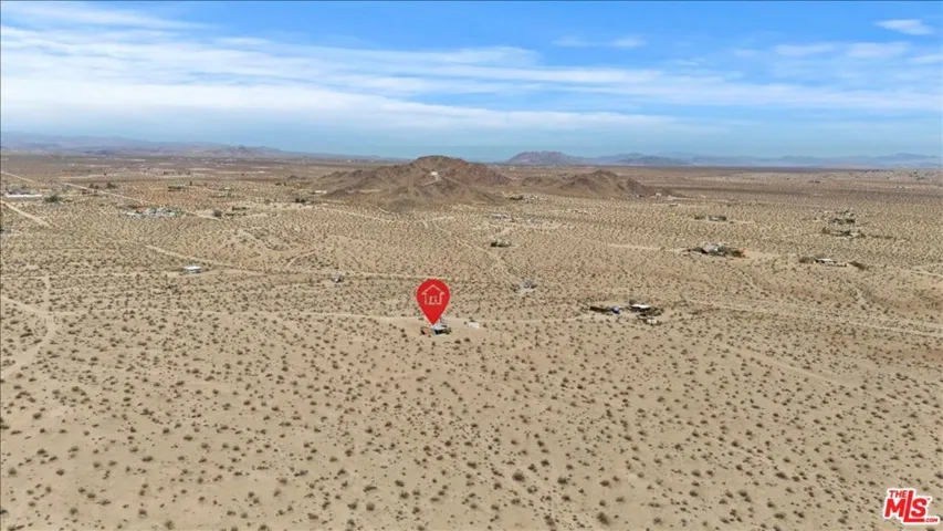 2373 Arizona Road, Joshua Tree, California 92252