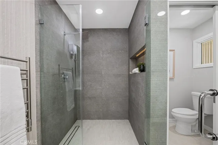 3400 Lama Avenue, Long Beach, California 90808