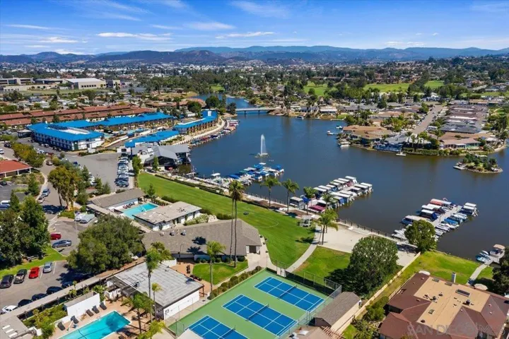 1233 Camino Del Lago, San Marcos, California 92078