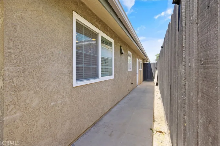 2175 Beechwood Court, Hanford, California 93230