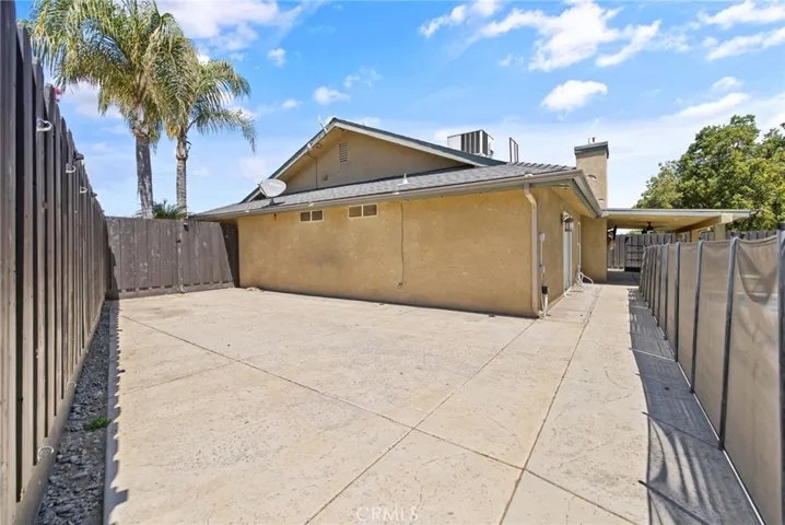 2175 Beechwood Court, Hanford, California 93230