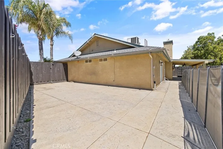 2175 Beechwood Court, Hanford, California 93230