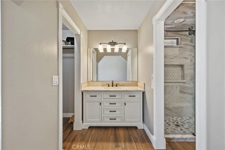 2175 Beechwood Court, Hanford, California 93230