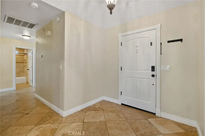 2175 Beechwood Court, Hanford, California 93230