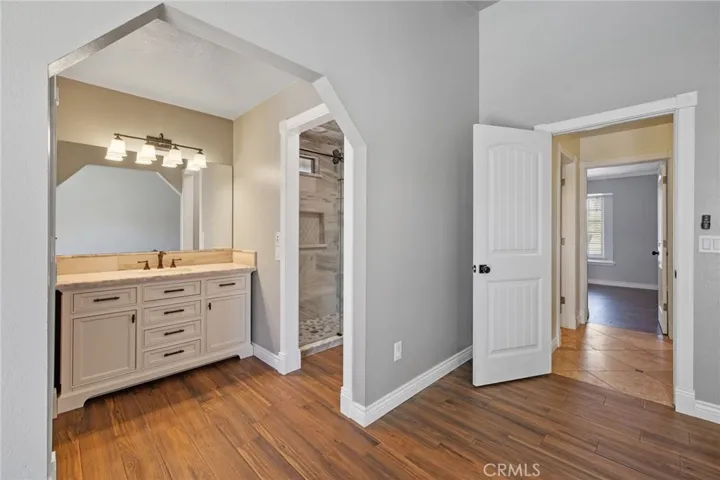 2175 Beechwood Court, Hanford, California 93230