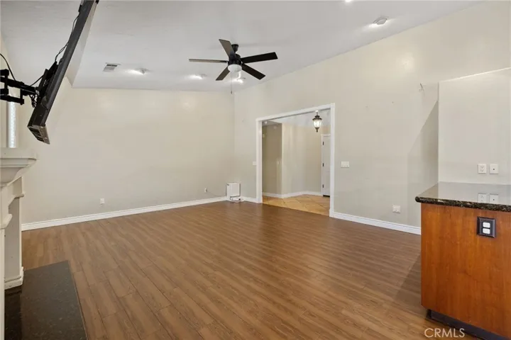 2175 Beechwood Court, Hanford, California 93230