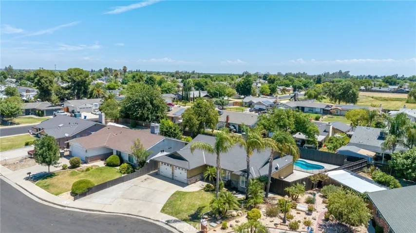 2175 Beechwood Court, Hanford, California 93230