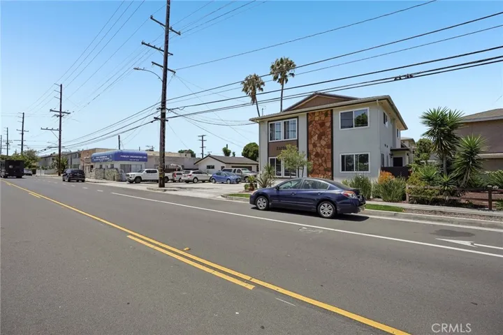 23209 Arlington Avenue, Torrance, California 90501