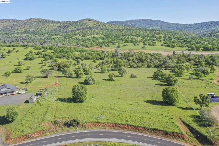 2844 Canoe, Copperopolis, California 95228