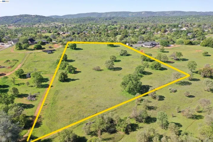 2844 Canoe, Copperopolis, California 95228