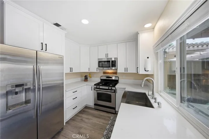 10815 Onyx Court, Fountain Valley, California 92708