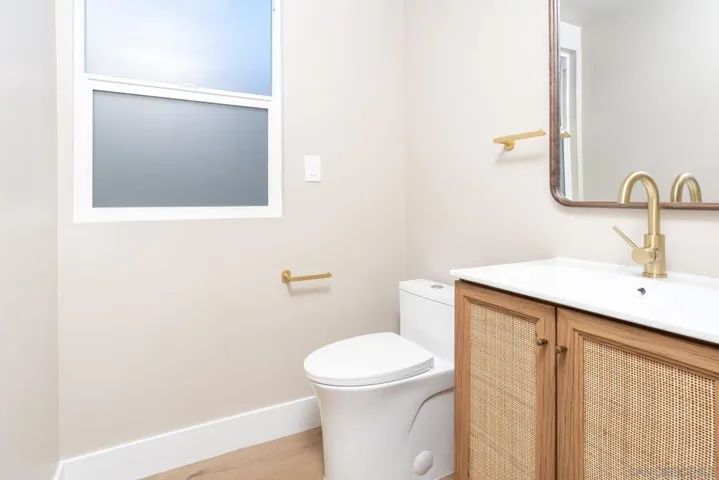 8875 Alphecca, San Diego, California 92126