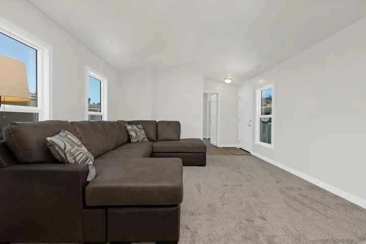 2030 Black Canyon Rd. 26, Ramona, California 92065