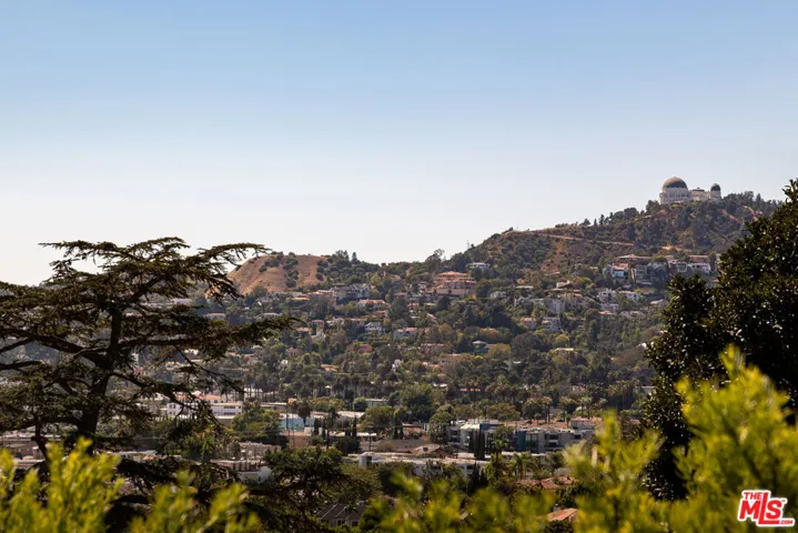 2341 Ronda Vista Drive, Los Angeles, California 90027