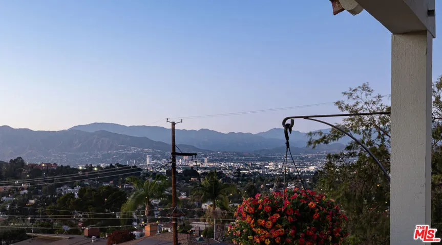 2341 Ronda Vista Drive, Los Angeles, California 90027