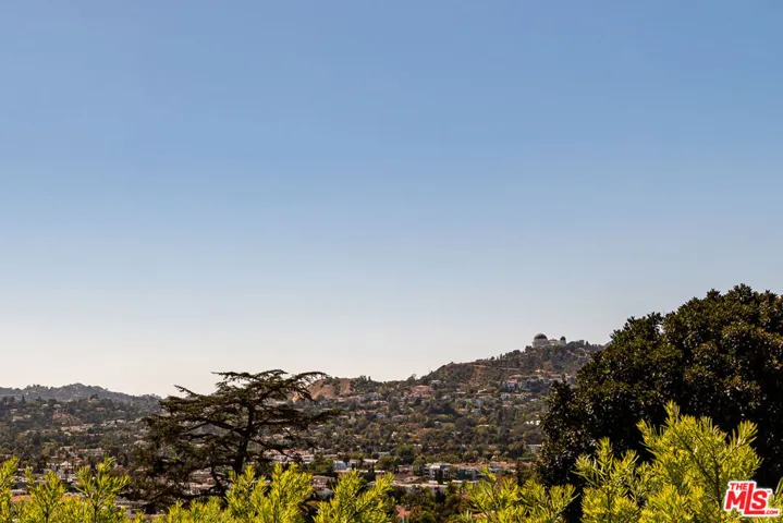 2341 Ronda Vista Drive, Los Angeles, California 90027