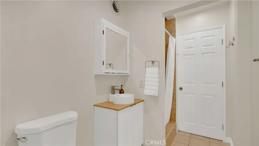 400 S Flower 62, Orange, California 92868