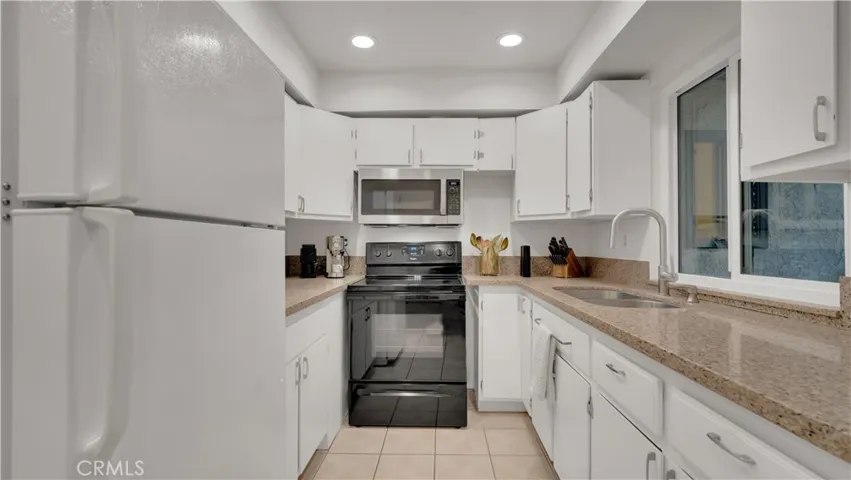 400 S Flower 62, Orange, California 92868