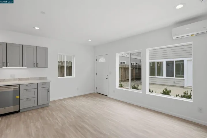 1232 York St, Richmond, California 94801