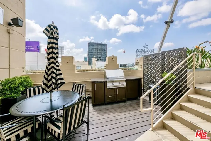 6253 Hollywood Boulevard 1202, Los Angeles, California 90028