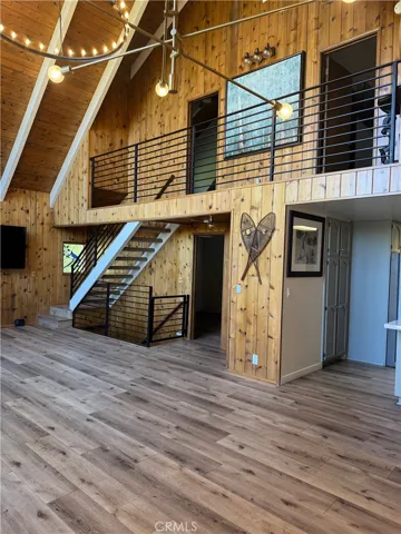 956 Teakwood, Lake Arrowhead, California 92352