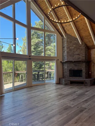 956 Teakwood, Lake Arrowhead, California 92352