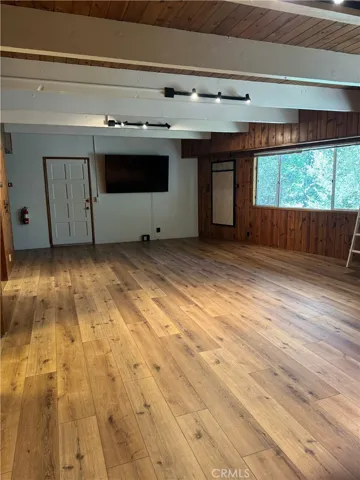 956 Teakwood, Lake Arrowhead, California 92352
