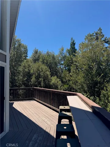 956 Teakwood, Lake Arrowhead, California 92352