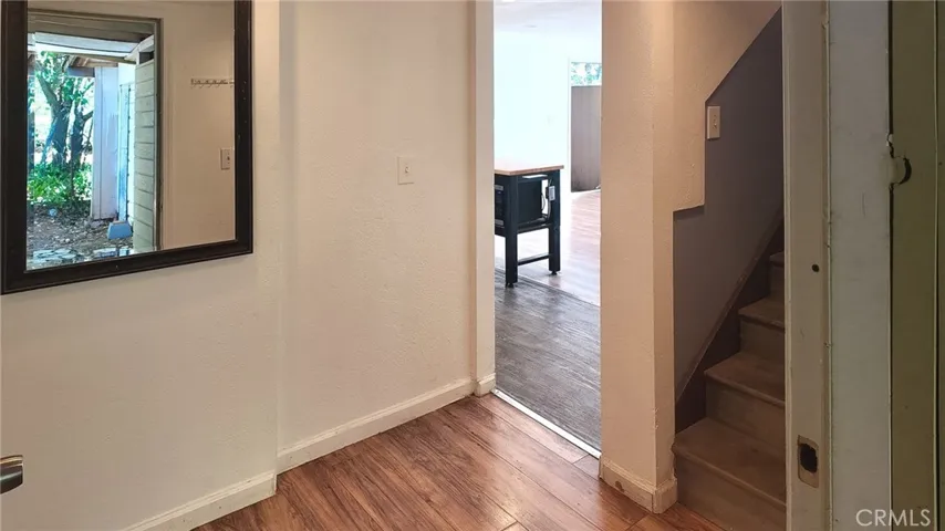 FLex Living Space Entryway