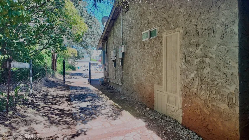 Exterior Side