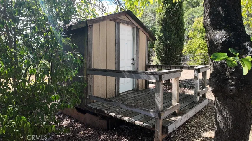 Shed