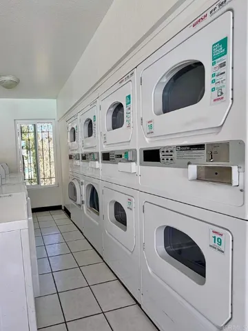 7506 Parkway Drive 201, La Mesa, California 91942