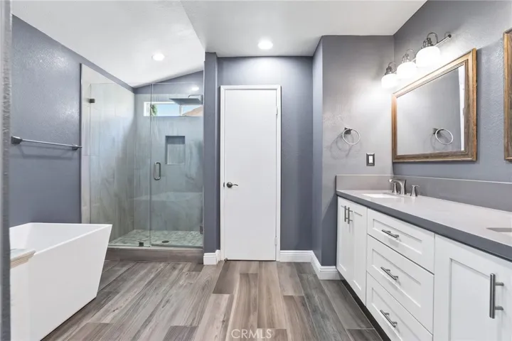 52 Touraine, Lake Forest, California 92610