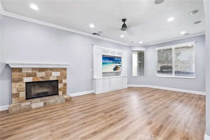 52 Touraine, Lake Forest, California 92610
