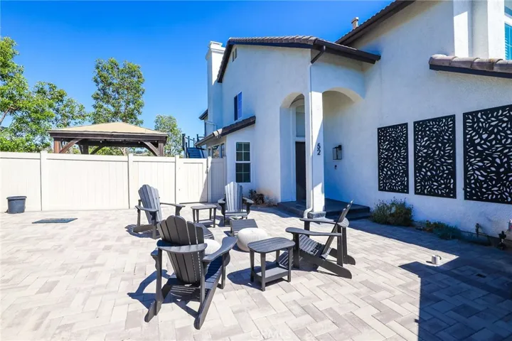 52 Touraine, Lake Forest, California 92610