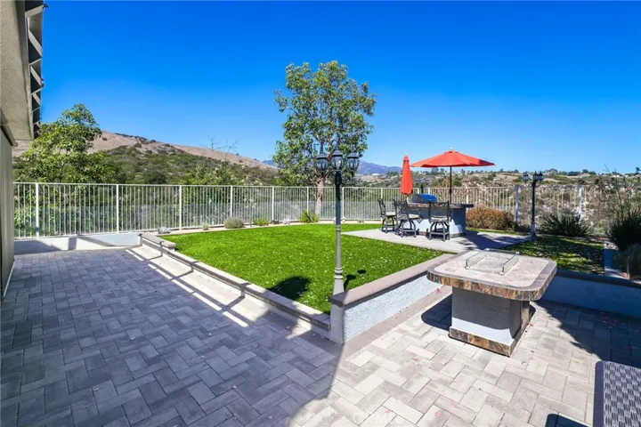 52 Touraine, Lake Forest, California 92610
