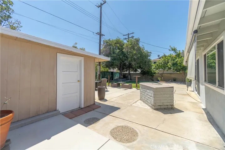2501 Deodar, Santa Ana, California 92705