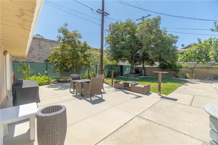 2501 Deodar, Santa Ana, California 92705