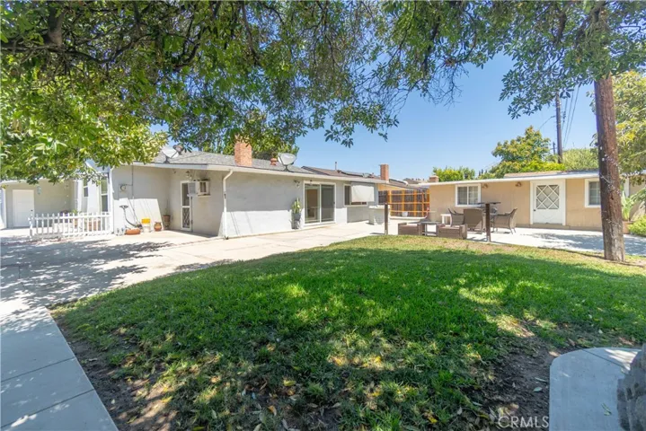 2501 Deodar, Santa Ana, California 92705