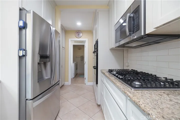 2501 Deodar, Santa Ana, California 92705