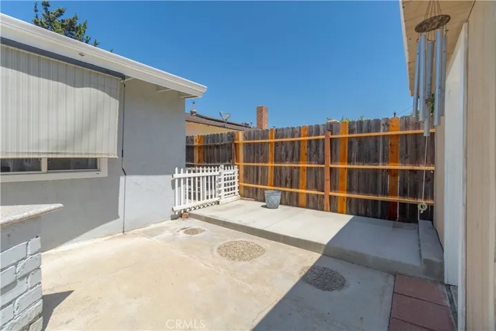 2501 Deodar, Santa Ana, California 92705