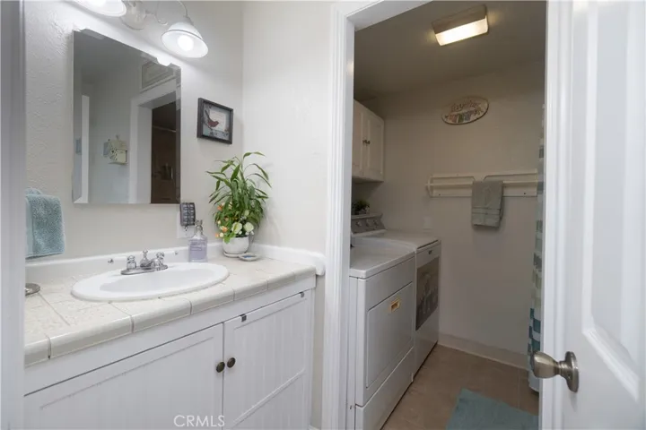 2501 Deodar, Santa Ana, California 92705