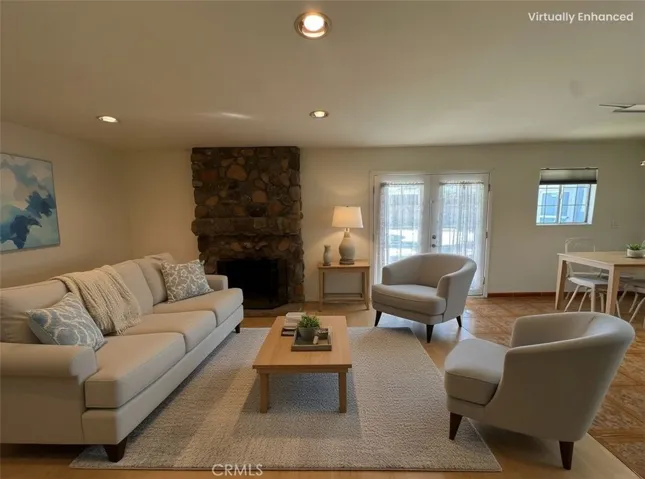 Virtually Staged