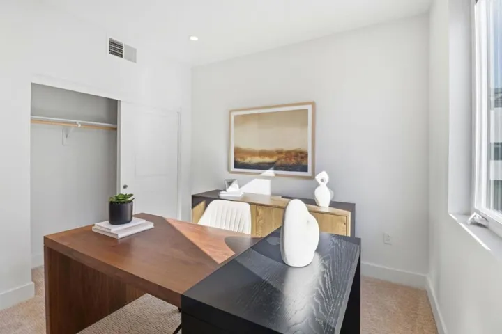 1129 Esther Court, Palo Alto, California 94303