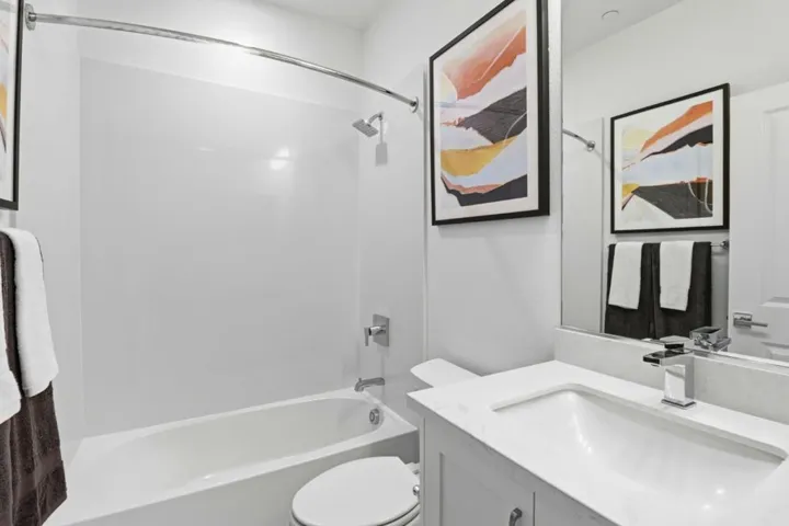1129 Esther Court, Palo Alto, California 94303